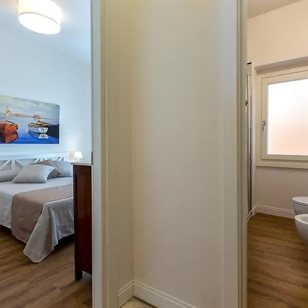 Cielo E Mare: Charming Seaside Retreat In Old Village Heart Apartment Castelsardo