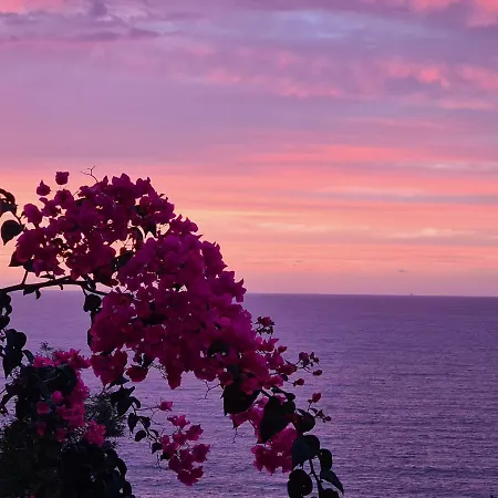 Cielo E Mare: Charming Seaside Retreat In Old Village Heart Castelsardo