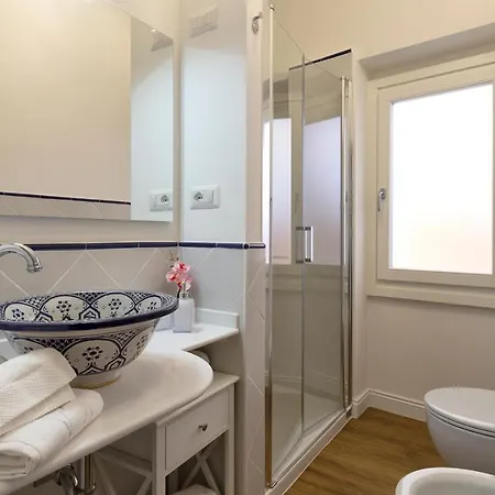 “cielo E Mare”, Casetta Nel Cuore Del Borgo Antico / “sky & Sea”, Charming In The Heart Of Old Village Lejlighed *
