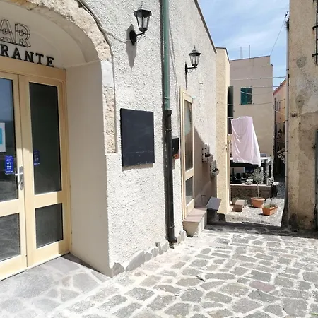 “cielo E Mare”, Casetta Nel Cuore Del Borgo Antico / “sky & Sea”, Charming In The Heart Of Old Village * Castelsardo