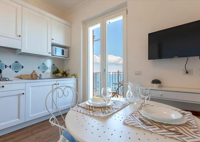 公寓 “cielo E Mare”, Casetta Nel Cuore Del Borgo Antico / “sky & Sea”, Charming In The Heart Of Old Village