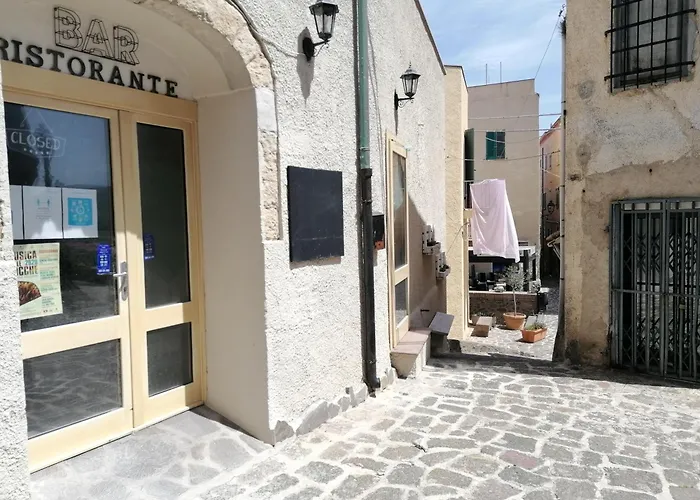 “cielo E Mare”, Casetta Nel Cuore Del Borgo Antico / “sky & Sea”, Charming In The Heart Of Old Village * Castelsardo